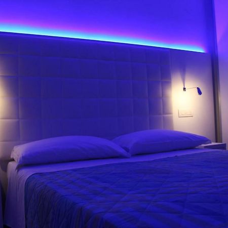 Hotel Saint Tropez Riccione Exterior photo